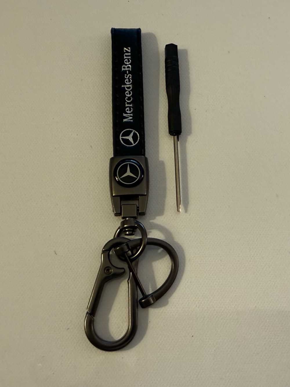 Mercedes Benz Key fob Keychain in Black Leather with Logo NWT